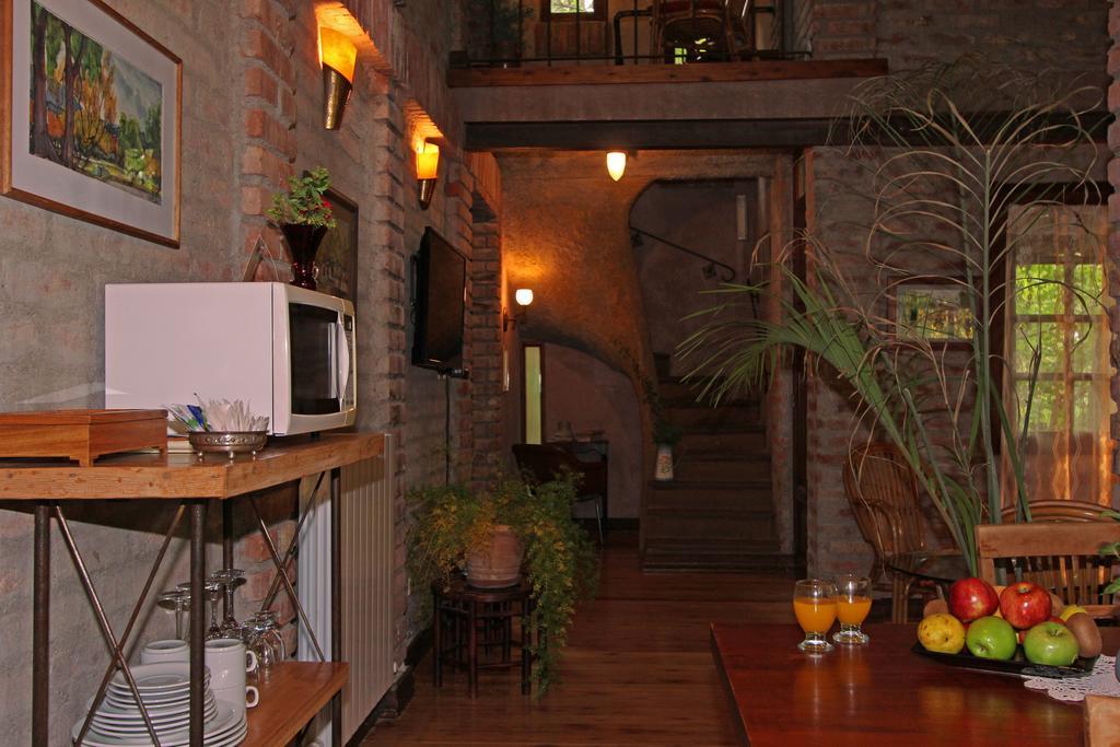 Casa Glebinias Hotell Chacras de Coria Exteriör bild