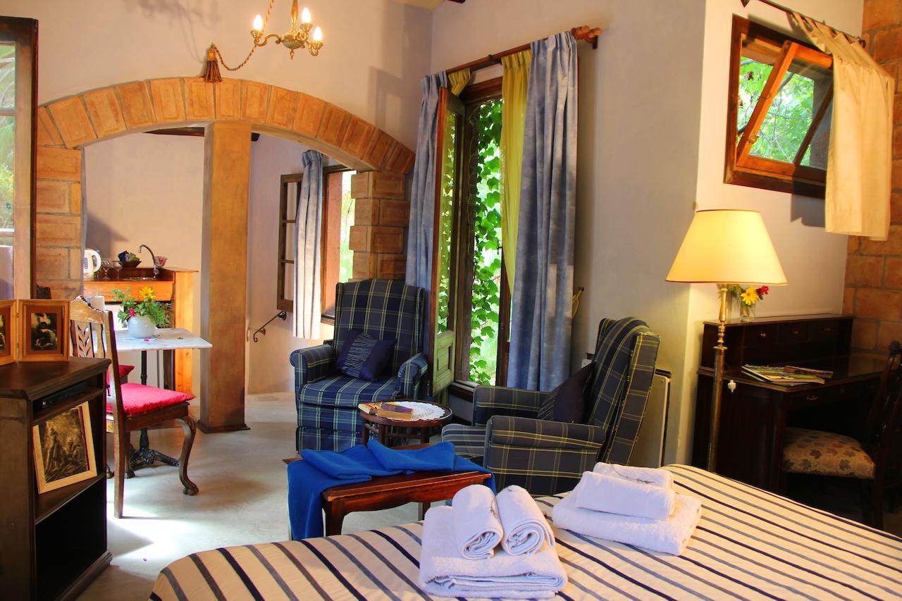 Casa Glebinias Hotell Chacras de Coria Rum bild